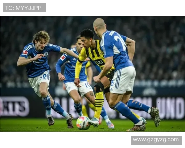 沙尔克04德甲连败，全队备战提振士气向下一场反击输赢